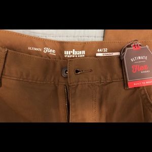 Urban Pipeline Men’s 44/32 khaki pants